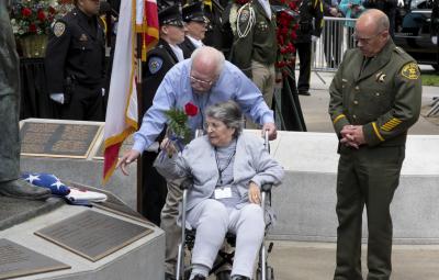 Deputy Edwards' Family honoring their fallen family member